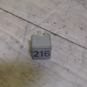 AUDI 80 91-94 Relé 1.9 d bontott alkatrész Vedd meg online