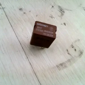 Vedd meg most ALFA ROMEO 156 97-03 Relé bontott alkatrész