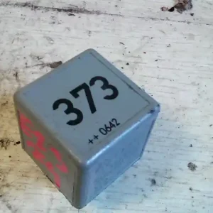 Végkiárusítás AUDI A4 05-08 Relé 1.6i bontott alkatrész