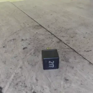 AUDI 80 91-94 Relé bontott alkatrész Utolsó esély