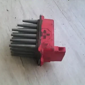 AUDI A4 94-98 Fűtőmotor előtét ellenállásbontott alkatrész Végkiárusítás