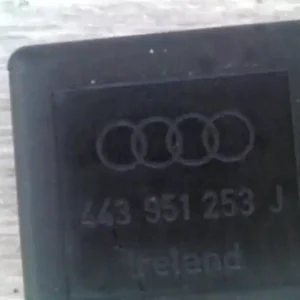 AUDI A4 94-98 Relé bontott alkatrész Vásárlói kedvenc
