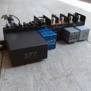 Biztonságos fizetés AUDI A4 98-01 Relé 1.9d bontott alkatrész