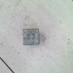 AUDI A6 97-04 Hűtőventilátor relé bontott alkatrész Legnépszerűbb