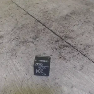 AUDI A6 97-04 Relé bontott alkatrész Biztonságos fizetés