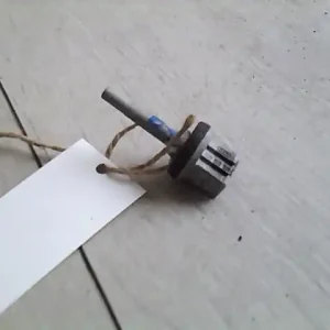 AUDI A8 94.06-02.12 Levegő hőmérséklet érzékelő bontott alkatrész Ingyenes szállítás