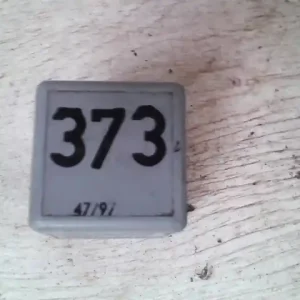 AUDI A8 94.06-02.12 Relé bontott alkatrész Bestseller