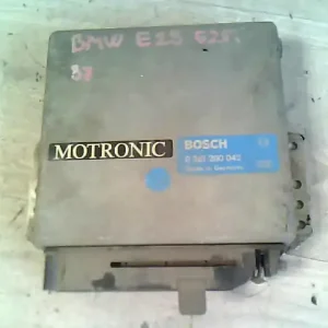 BMW E28 80-90 Motorvezérlő egység ecu pcm modul bontott alkatrész Legkelendőbb