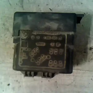 BMW E30 81-94 Izzítórelé 2.4 d bontott alkatrész Olcsó