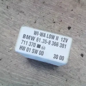 BMW E36 89-00 Ablaktörlő relé bontott alkatrész Utolsó esély