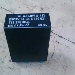 BMW E36 89-00 Ablaktörlő relé bontott alkatrész Expressz kézbesítés