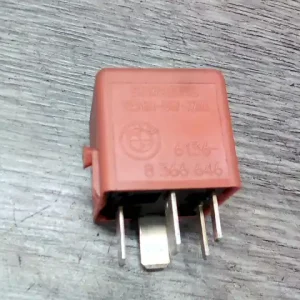 BMW E36 89-00 Relé 1.6i narancs bontott alkatrész Árcsökkenés