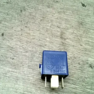 BMW E36 89-00 Relé bontott alkatrész Gyors kiszállítás