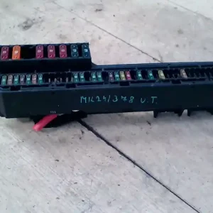 Gyors szállítás BMW E61 2003.07.01-2010.10.01 Biztosítéktábla bcm bsi bsm sam gem modul utastér 2,5i bontott alkatrész