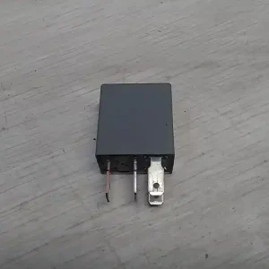 CHEVROLET SPARK M200 05.05-10.02 Relé bontott alkatrész Azonnal elérhető