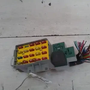 CHRYSLER PT CRUISER 99-06 Biztosítéktábla bcm bsi bsm sam gem modul utastér bontott alkatrész Kihagyhatatlan ajánlat