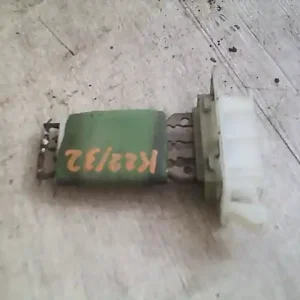 Különleges ajánlat CITROEN BERLINGO 02-08 Fűtőmotor előtét ellenállásbontott alkatrész