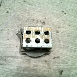 CITROEN BERLINGO 02-08 Fűtőmotor előtét ellenállás1.9 d bontott alkatrész Kiárusítás