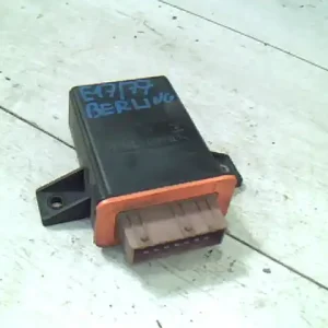 Akció CITROEN BERLINGO 96-02 Hűtőventilátor relé 1.9d bontott alkatrész