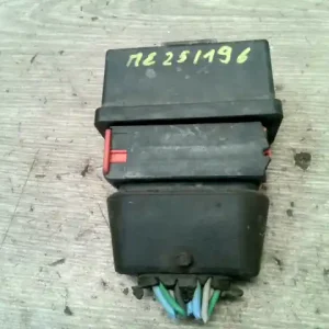 CITROEN BERLINGO 96-02 üzemanyag szivattyú relé bontott alkatrész Korlátozott ajánlat