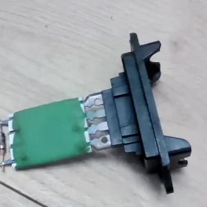 Árengedmény CITROEN C3 2002.04.01-2009.12.31 Fűtőmotor előtét ellenállásbontott alkatrész