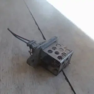 CITROEN C5 -04.09 Fűtőmotor előtét ellenállásbontott alkatrész Nézd meg most