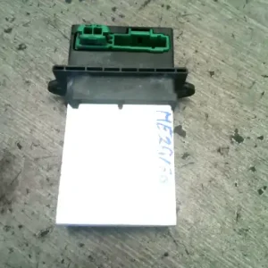 Utolsó esély CITROEN C5 -04.09 Fűtőmotor előtét ellenállás2.0 b bontott alkatrész