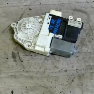 CITROEN C5 05- Jobb első ablakemelő motor elektronika 5 ajtós bontott alkatrész Azonnal elérhető