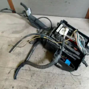 CITROEN C8 2002.05.01-2008.02.28 Biztosítéktábla bcm bsi bsm sam gem modul motortér bontott alkatrész Legjobb ár