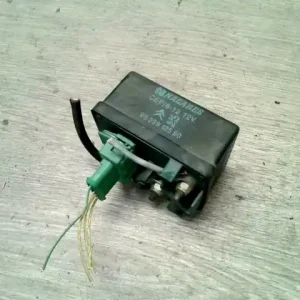 Végkiárusítás CITROEN C5 -04.09 Izzítórelé 2.0 d bontott alkatrész