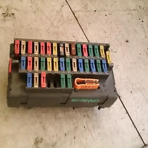 CITROEN EVASION Biztosítéktábla bcm bsi bsm sam gem modul utastér 1.8i bontott alkatrész Népszerű