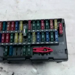 Vedd meg most CITROEN Jumpy95-03 Biztosítéktábla bcm bsi bsm sam gem modul utastér 2.0hdi bontott alkatrész