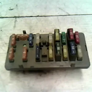 CITROEN SAXO 99- Biztosítéktábla bcm bsi bsm sam gem modulbontott alkatrész Expressz szállítás