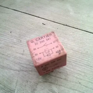 Vedd meg online CITROEN XSARA 00.11-04.12 Relé bontott alkatrész