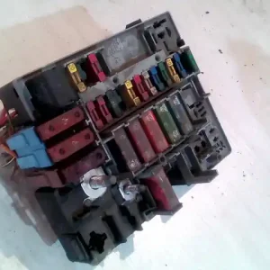 Biztonságos fizetés CITROEN XSARA 97.11-00.10 Biztosítéktábla bcm bsi bsm sam gem modul2.0hdibontott alkatrész