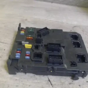 Kihagyhatatlan ajánlat CITROEN XSARA PICASSO 04- Biztosítéktábla bcm bsi bsm sam gem modul utastér bontott alkatrész