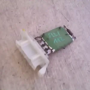 DACIA SANDERO Fűtőmotor előtét ellenállásbontott alkatrész Legkelendőbb