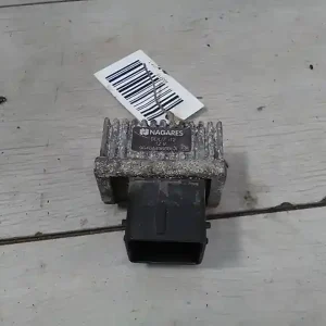 Korlátozott ajánlat DACIA LOGAN MCV 04.11-0812 Izzítórelé bontott alkatrész