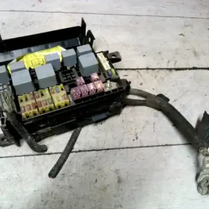 DAEWOO KALOS Biztosítéktábla bcm bsi bsm sam gem modul motortér 1.5i bontott alkatrész Prémium