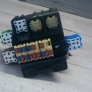 DAEWOO KALOS Biztosítéktábla bcm bsi bsm sam gem modul utastér 1.4i bontott alkatrész Csak ma