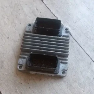 Kedvezmény DAEWOO KALOS Motorvezérlő egység ecu pcm modul 1.4i bontott alkatrész