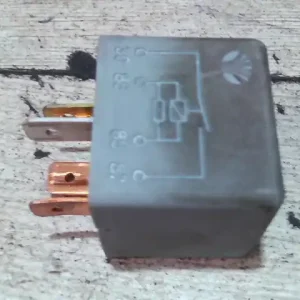 DAEWOO KALOS Relé bontott alkatrész Exkluzív ajánlat