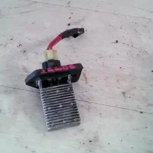 Vedd meg most DAEWOO LANOS -01 Fűtőmotor előtét ellenállásbontott alkatrész