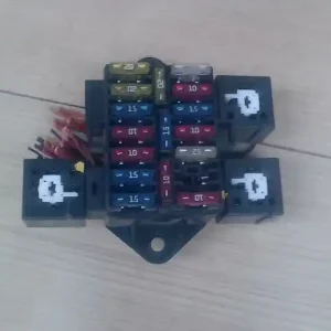 Legnépszerűbb DAEWOO MATIZ 01-05 Biztosítéktábla bcm bsi bsm sam gem modul utastér 0.8i bontott alkatrész