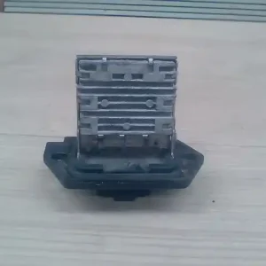 Végkiárusítás DAEWOO MATIZ 01-05 Fűtőmotor előtét ellenállás0.8i bontott alkatrész