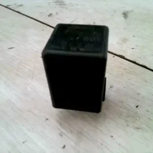 DAEWOO NEXIA Relé bontott alkatrész Outlet