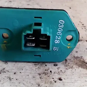 Szuper ajánlat DAEWOO Tacuma 99-04 Fűtőmotor előtét ellenállásbontott alkatrész