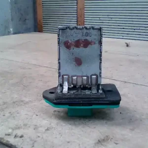 DAEWOO Tacuma 99-04 Fűtőmotor előtét ellenállásbontott alkatrész Bestseller