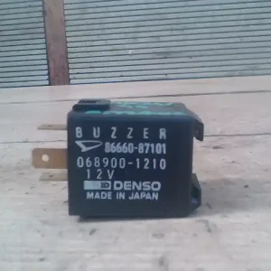 Vedd meg most DAIHATSU APPLAUSE Relé bontott alkatrész