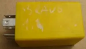 Ingyenes szállítás FIAT BRAVA Relé bontott alkatrész